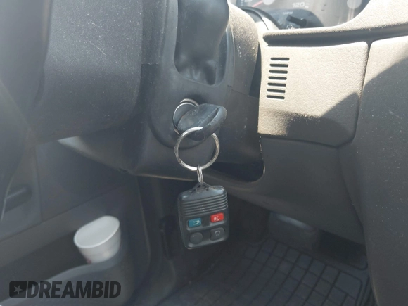 2005 Ford Explorer XLT with VIN 1FMDU73E05UA46123, listed as a IAAI auction lot 42511282 with 140,681 mi miles and . Bid and sale history available at DreamBid. Image 11.