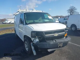 2015 Chevrolet Express Cargo with VIN 1GCWGFCF1F1161498, listed as a IAAI auction lot 41878871 with 157,365 mi miles. Bid and sale history available at carsss.com. Image 17.