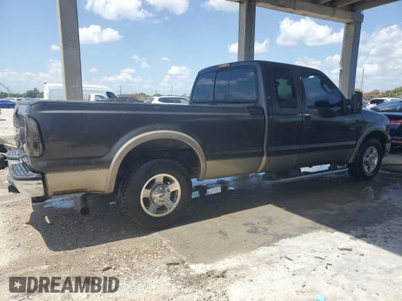 2005 Ford F-250 XL z VIN 1FTSX20P95EB03036, wystawiony jako Copart lot #52512595 z przebiegiem 135 678 mil mil oraz Czysty tytuł • Clean title. Historia ofert i sprzedaży dostępna na DreamBid. Obrazek 3.