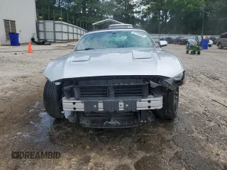 2019 Ford Mustang EcoBoost z VIN 1FATP8UH6K5162511, wystawiony jako Copart lot #62130385 z przebiegiem 115 537 mil mil oraz Szkoda całkowita • Salvage title. Historia ofert i sprzedaży dostępna na DreamBid. Obrazek 5.