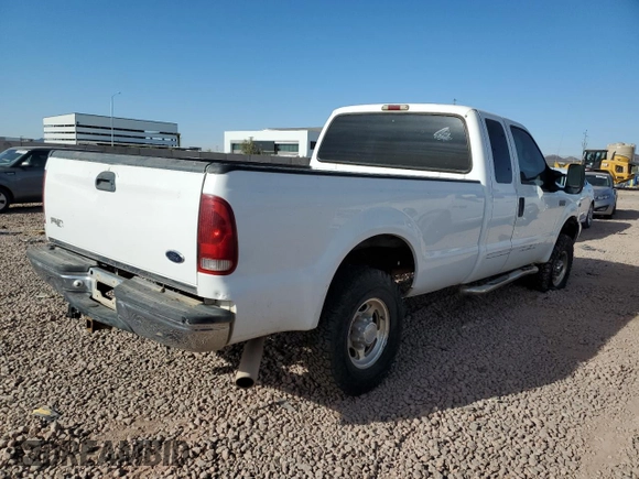 2000 Ford F-250 XL with VIN 1FTNX21S8YEB22794, listed as a Copart auction lot 85053244 with 378,577 mi miles and Clean title. Bid and sale history available at DreamBid. Image 3.