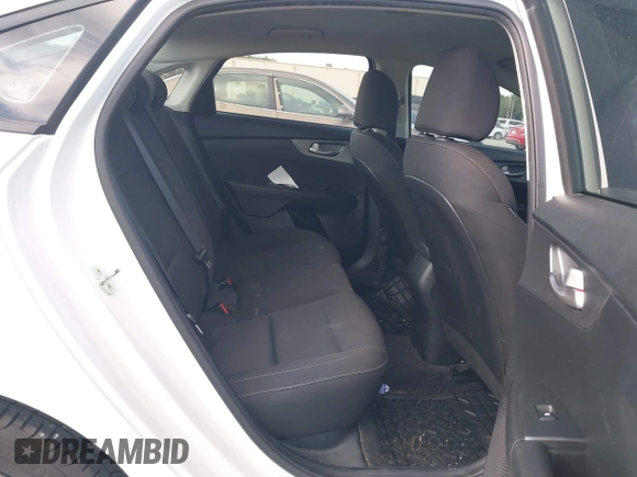 2021 Kia Forte FE with VIN 3KPF24AD7ME349327, listed as a IAAI auction lot 42166949 with 71,217 mi miles and . Bid and sale history available at DreamBid. Image 8.