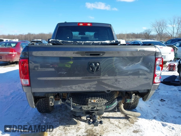 2018 Ram 1500 Express with VIN 1C6RR7FG4JS260831, listed as a IAAI auction lot 41294871 with 71,097 mi miles. Bid and sale history available at carsss.com. Image 17.