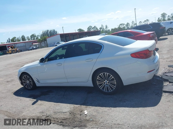2019 BMW 5 Series 530i with VIN WBAJA5C5XKWW33575, listed as a IAAI auction lot 42217081 with 55,379 mi miles and . Bid and sale history available at DreamBid. Image 14.
