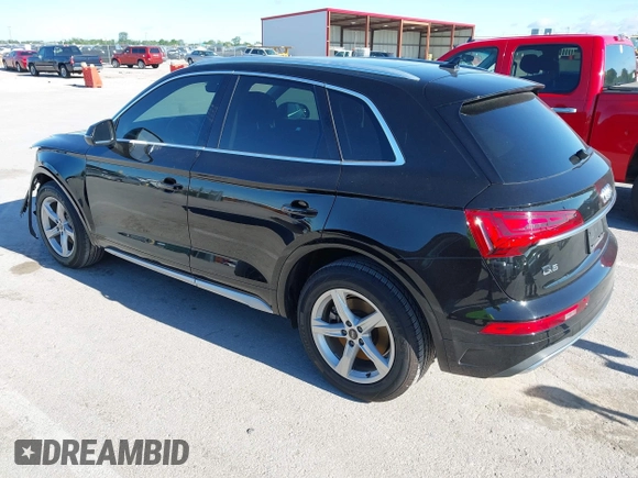 2021 Audi Q5 Premium z VIN WA1AAAFY9M2076387, wystawiony jako IAAI lot #42303925 z przebiegiem 46 954 mil mil oraz . Historia ofert i sprzedaży dostępna na DreamBid. Obrazek 3.