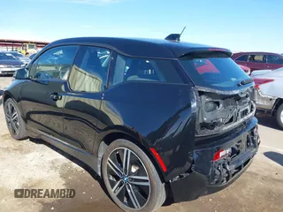 2016 BMW i3 z VIN WBY1Z2C51GV556942, wystawiony jako IAAI lot #40681795 z przebiegiem 56 886 mil mil oraz . Historia ofert i sprzedaży dostępna na DreamBid. Obrazek 3.