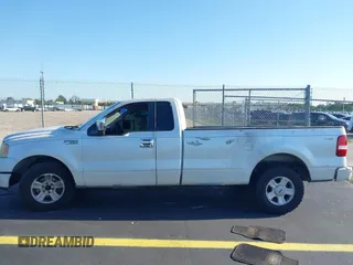 2005 Ford F-150 XL z VIN 1FTRF12245NB94164, wystawiony jako IAAI lot #42294055 z przebiegiem 311 917 mil mil oraz . Historia ofert i sprzedaży dostępna na DreamBid. Obrazek 14.