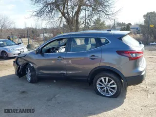 2021 Nissan Rogue Sport SV with VIN JN1BJ1BW8MW421614, listed as a IAAI auction lot 41758992 with 50,484 mi miles. Bid and sale history available at carsss.com. Image 14.