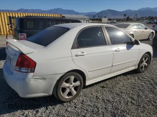 2008 Kia Spectra EX with VIN KNAFE122685011841, listed as a Copart auction lot 75137144 with 146,516 mi miles and Clean Title. Bid and sale history available at carsss.com. Image 3.