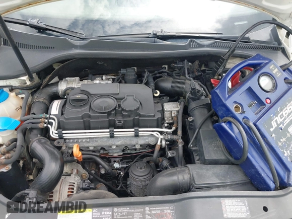 2005 Volkswagen Jetta with VIN 3VWRT71K35M643984, listed as a IAAI auction lot 42582459 with 216,866 mi miles and . Bid and sale history available at DreamBid. Image 10.