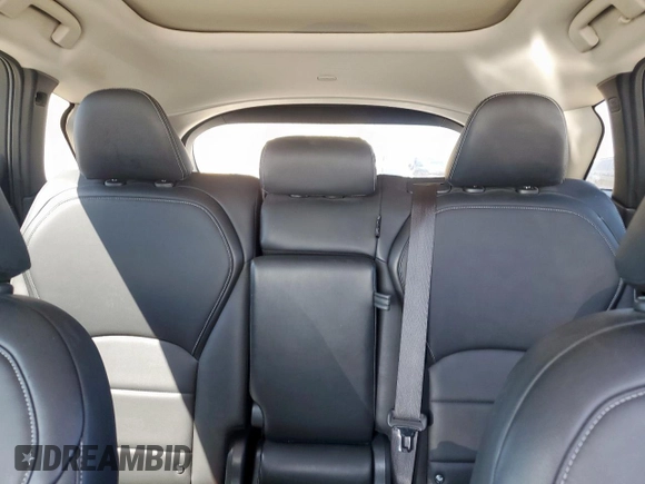 2019 Infiniti QX50 Luxe z VIN 3PCAJ5M32KF146620, wystawiony jako Copart lot #52207235 z przebiegiem 69 057 mil mil oraz Czysty tytuł • Clean title. Historia ofert i sprzedaży dostępna na DreamBid. Obrazek 10.