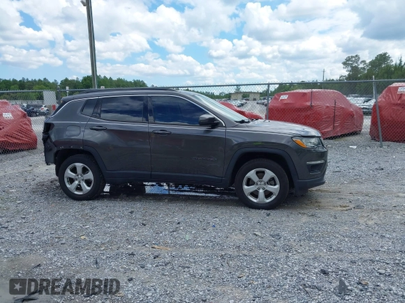 2020 Jeep Compass Latitude z VIN 3C4NJDBB9LT129693, wystawiony jako IAAI lot #42238631 z przebiegiem 36 742 mil mil oraz . Historia ofert i sprzedaży dostępna na DreamBid. Obrazek 14.