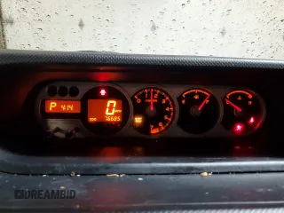 2009 Scion xB z VIN JTLKE50E391077637, wystawiony jako Copart lot #56528265 z przebiegiem 76 685 mil mil oraz Szkody całkowita. Historia ofert i sprzedaży dostępna na DreamBid. Obrazek 9.