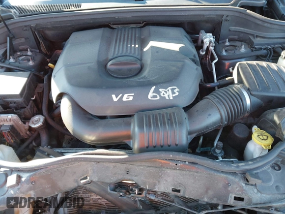 2014 Jeep Grand Cherokee Laredo with VIN 1C4RJEAG3EC218128, listed as a IAAI auction lot 40951611 with 119,596 mi miles and . Bid and sale history available at DreamBid. Image 10.