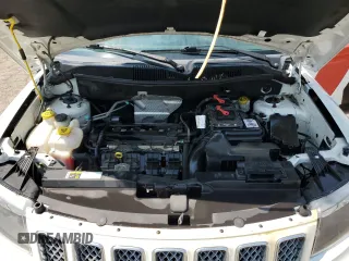 2016 Jeep Compass Latitude with VIN 1C4NJCEA2GD735023, listed as a Copart auction lot 60647035 with 178,952 mi miles and Clean title. Bid and sale history available at DreamBid. Image 12.