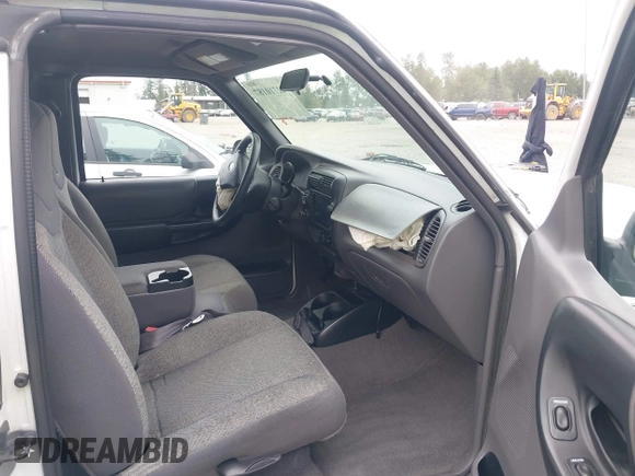 2002 Ford Ranger XL Fleet with VIN 1FTZR45EX2PB31844, listed as a IAAI auction lot 42710187 with 125,503 mi miles and . Bid and sale history available at DreamBid. Image 5.