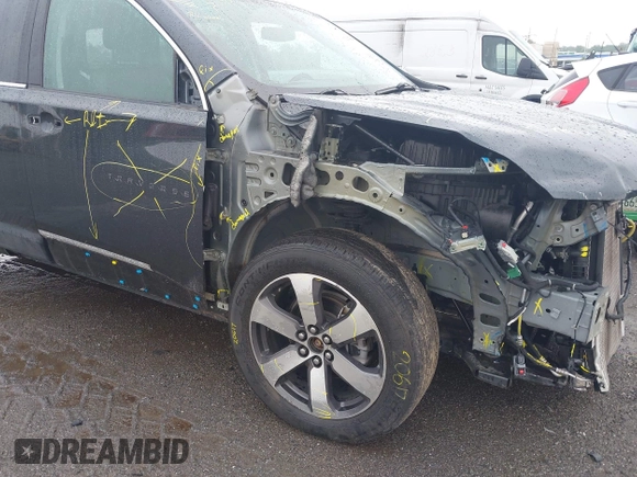 2021 Chevrolet Traverse LT z VIN 1GNEVHKW2MJ195002, wystawiony jako IAAI lot #42314214 z przebiegiem 50 877 mil mil oraz . Historia ofert i sprzedaży dostępna na DreamBid. Obrazek 17.