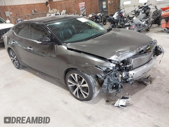 2016 Nissan Maxima Platinum with VIN 1N4AA6AP3GC404618, listed as a IAAI auction lot 42372458 with 133,968 mi miles and . Bid and sale history available at DreamBid. Image 1.