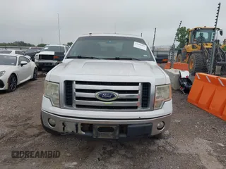2012 Ford F-150 XL z VIN 1FTEW1CM5CFA25907, wystawiony jako IAAI lot #42304133 z przebiegiem 380 246 mil mil oraz . Historia ofert i sprzedaży dostępna na DreamBid. Obrazek 12.