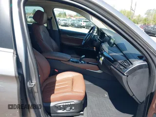 2016 BMW X6 xDrive35i with VIN 5UXKU2C53G0N84273, listed as a IAAI auction lot 42104112 with 61,183 mi miles and . Bid and sale history available at DreamBid. Image 5.