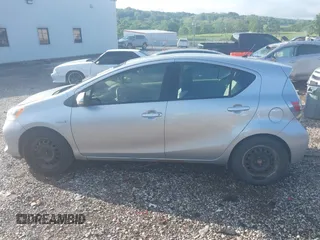 2014 Toyota Prius One z VIN JTDKDTB31E1563677, wystawiony jako IAAI lot #42134898 z przebiegiem 233 201 mil mil oraz . Historia ofert i sprzedaży dostępna na DreamBid. Obrazek 15.