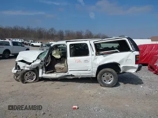 2005 GMC Yukon XL SLT with VIN 3GKGK26GX5G100493, listed as a IAAI auction lot 40961026 with 1 mi miles. Bid and sale history available at carsss.com. Image 14.