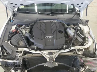 2019 Audi A8 L with VIN WAU8DAF86KN005765, listed as a Copart auction lot 49065575 with 32,600 mi miles and Salvage Title. Bid and sale history available at carsss.com. Image 11.