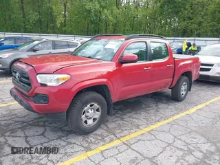 2017 Toyota Tacoma SR5 z VIN 3TMCZ5AN3HM059045, wystawiony jako IAAI lot #42331170 z przebiegiem 269 836 mil mil oraz . Historia ofert i sprzedaży dostępna na DreamBid. Obrazek 20.