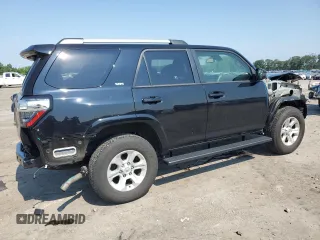 2023 Toyota 4Runner SR5 with VIN JTEMU5JR6P6103555, listed as a Copart auction lot 63914615 with 30,223 mi miles and Salvage title. Bid and sale history available at DreamBid. Image 3.