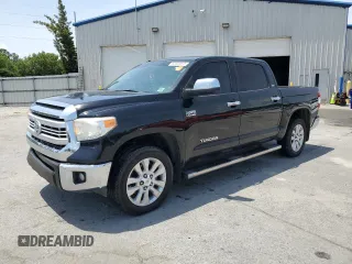 2016 Toyota Tundra SR5 z VIN 5TFDW5F12GX519582, wystawiony jako Copart lot #55389815 z przebiegiem 260 442 mil mil oraz Szkoda całkowita • Salvage title. Historia ofert i sprzedaży dostępna na DreamBid. Obrazek 1.