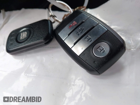 2015 Kia Optima SX with VIN 5XXGR4A72FG513250, listed as a IAAI auction lot 42418208 with 89,969 mi miles and . Bid and sale history available at DreamBid. Image 11.