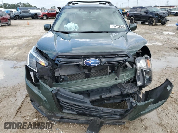 2022 Subaru Forester Premium with VIN JF2SKAEC0NH476996, listed as a Copart auction lot 54122945 with 43,108 mi miles and Salvage title. Bid and sale history available at DreamBid. Image 5.