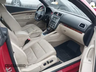 2008 Volkswagen Eos Lux z VIN WVWFA71FX8V016563, wystawiony jako IAAI lot #41688712 z przebiegiem 240 888 mil mil oraz . Historia ofert i sprzedaży dostępna na DreamBid. Obrazek 5.