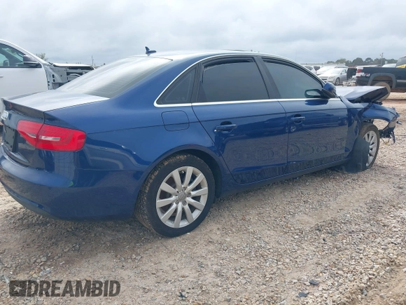 2013 Audi A4 Premium with VIN WAUAFAFL5DA123641, listed as a IAAI auction lot 40809477 with 1 mi miles. Bid and sale history available at carsss.com. Image 4.