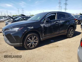 2022 Toyota Venza LE with VIN JTEAAAAH2NJ090907, listed as a Copart auction lot 60756884 with 61,847 mi miles and Salvage Title. Bid and sale history available at carsss.com. Image 1.