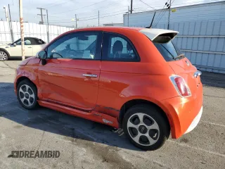 2015 FIAT 500e with VIN 3C3CFFGE5FT598098, listed as a Copart auction lot 43795935 with 73,752 mi miles and Salvage Title. Bid and sale history available at carsss.com. Image 2.