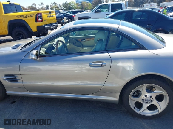 2004 Mercedes-Benz SL 500 with VIN WDBSK75F64F072167, listed as a IAAI auction lot 41862494 with 68,025 mi miles and . Bid and sale history available at DreamBid. Image 14.