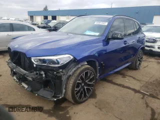 2021 BMW X5 M z VIN 5YMJU0C08M9H05967, wystawiony jako Copart lot #68961842 z przebiegiem 20 307 mil mil oraz . Historia ofert i sprzedaży dostępna na DreamBid. Obrazek 1.