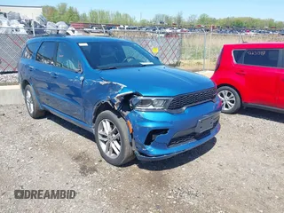 2024 Dodge Durango GT Plus z VIN 1C4RDJDGXRC122742, wystawiony jako IAAI lot #42232031 z przebiegiem 43 544 mil mil oraz . Historia ofert i sprzedaży dostępna na DreamBid. Obrazek 1.
