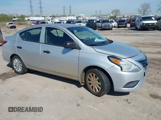 2015 Nissan Versa SV with VIN 3N1CN7AP1FL882054, listed as a IAAI auction lot 42119512 with 89,815 mi miles. Bid and sale history available at carsss.com. Image 1.