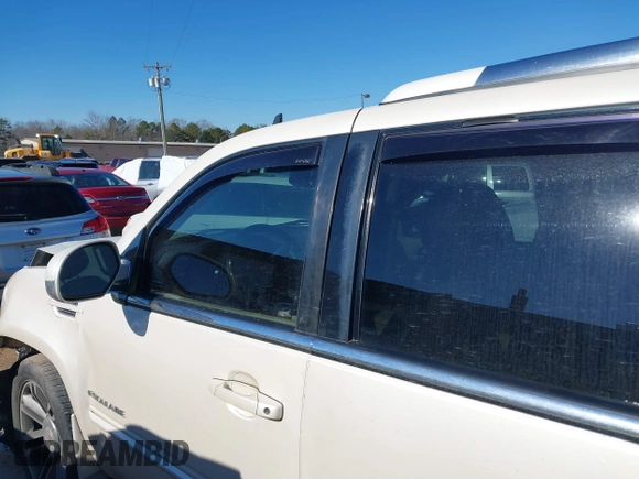 2013 Cadillac Escalade Premium with VIN 1GYS4CEF4DR159529, listed as a IAAI auction lot 41363154 with 204,993 mi miles. Bid and sale history available at carsss.com. Image 15.