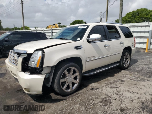 2008 Cadillac Escalade z VIN 1GYEC63868R184475, wystawiony jako Copart lot #60512555 z przebiegiem 202 720 mil mil oraz Szkoda całkowita • Salvage title. Historia ofert i sprzedaży dostępna na DreamBid. Obrazek 1.