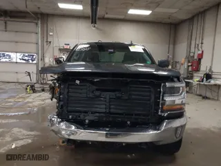 2019 Chevrolet Silverado 1500 LD LT with VIN 2GCVKPEC2K1193772, listed as a IAAI auction lot 41702388 with 105,369 mi miles. Bid and sale history available at carsss.com. Image 13.