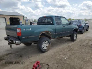 1997 Toyota T100 SR5 with VIN JT4UN24D6V0047147, listed as a Copart auction lot 54505115 with 198,535 mi miles and Clean Title. Bid and sale history available at DreamBid. Image 3.