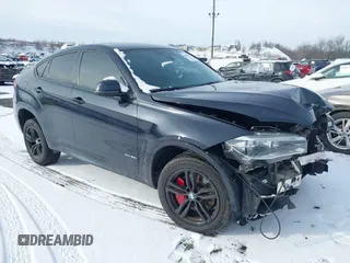 2015 BMW X6 xDrive50i with VIN 5UXKU6C54F0F94383, listed as a IAAI auction lot 41467773 with 114,560 mi miles. Bid and sale history available at carsss.com. Image 1.