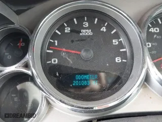 2007 Chevrolet Silverado 1500 LT w/1LT with VIN 2GCEK19C871677203, listed as a IAAI auction lot 41781624 with 201,083 mi miles. Bid and sale history available at carsss.com. Image 7.