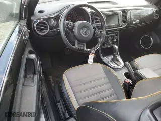 2018 Volkswagen Beetle Dune with VIN 3VWSD7AT4JM709024, listed as a Copart auction lot 73713754 with 50,879 mi miles and Salvage Title. Bid and sale history available at carsss.com. Image 8.