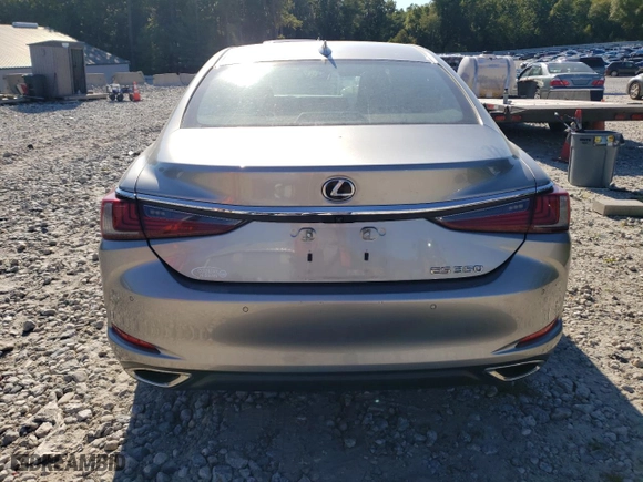 2019 Lexus ES with VIN 58ABZ1B1XKU034313, listed as a Copart auction lot 70749884 with 75,621 mi miles and Salvage Title. Bid and sale history available at carsss.com. Image 6.
