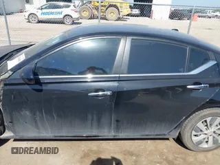 2019 Nissan Altima S z VIN 1N4BL4BV4KC244046, wystawiony jako IAAI lot #42018658 z przebiegiem 107 491 mil mil oraz . Historia ofert i sprzedaży dostępna na DreamBid. Obrazek 15.