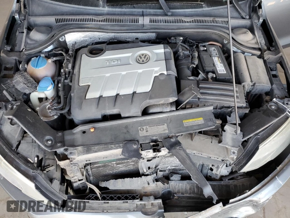 2013 Volkswagen Jetta TDI w/Premium/Nav with VIN 3VWLL7AJ2DM234340, listed as a Copart auction lot 57340965 with 151,039 mi miles and Salvage title. Bid and sale history available at DreamBid. Image 11.